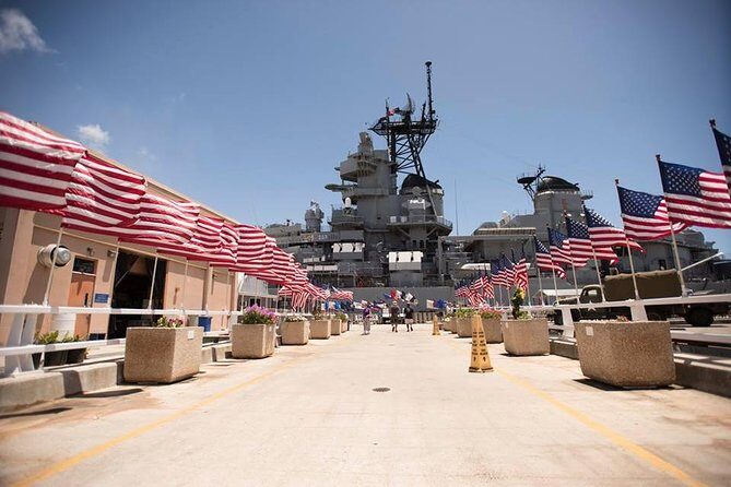 The Best of Pearl Harbor Full Day Tour - Historic Honolulu and ʻIolani Palace: Royal Roots on US Soil