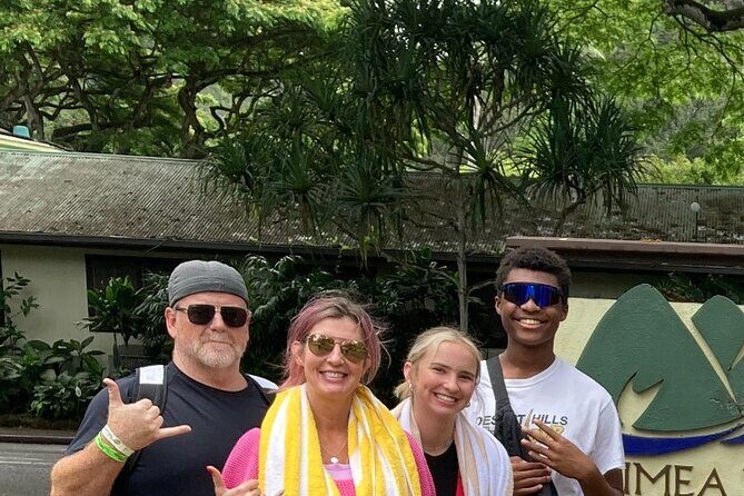 "The Dole Plantation" & "North Shore" Private Limousine VIP Tour! - What to Do If You Want Pineapples, Nuts, and Real Photos
