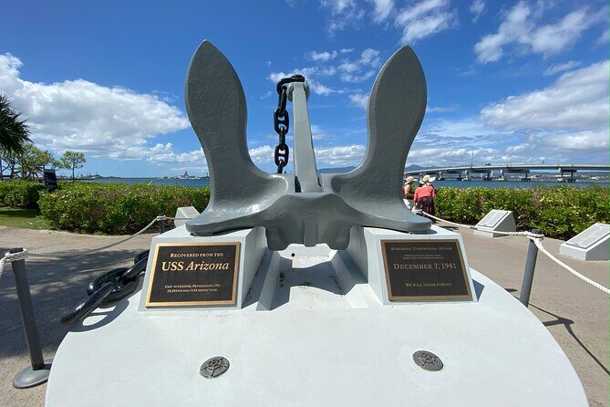Tribute to Pearl Harbor Arizona Memorial and Honolulu City Tour - Honolulu’s royal-era landmarks: Capitol, Iolani Palace, Washington Place, and Kamehameha
