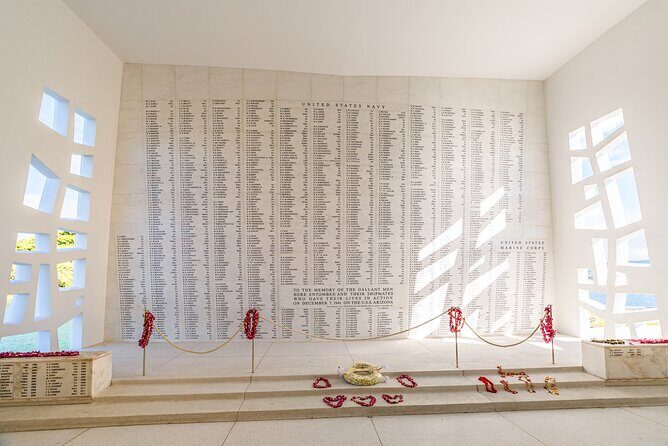 Tribute to Pearl Harbor Arizona Memorial Tour - The guide experience: what good stories add (and what to watch for)