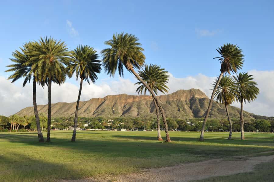 Waikiki: Diamond Head Hiking/ Hiking Starts at 7:00am. - Pickup roulette in Waikiki: the 7 options that matter