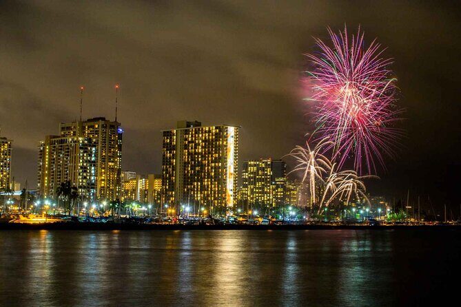 Waikiki Friday Fireworks Cruise Including Transportation - Key things I’d watch for before you go