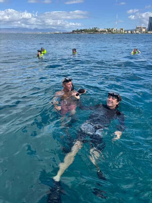 Waikiki: Snorkeling & Ocean Playground Experience - The Underwater Viewing Room: A Smart Option for Staying Dry
