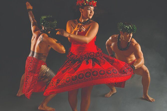 Waikiki Starlight Luau on The Great Lawn-Hilton Hawaiian Village - Is $119 worth it? I’d book it with these expectations