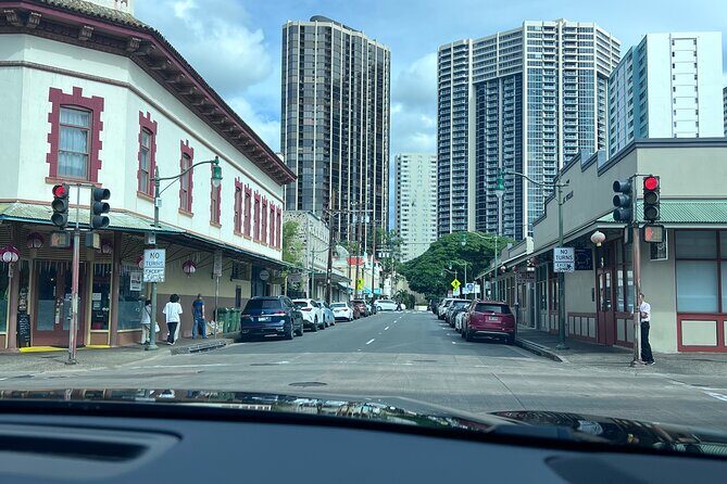 We Go Eat: Secret Aloha Bites Tour - Snacks and lunch: how included meals change your planning